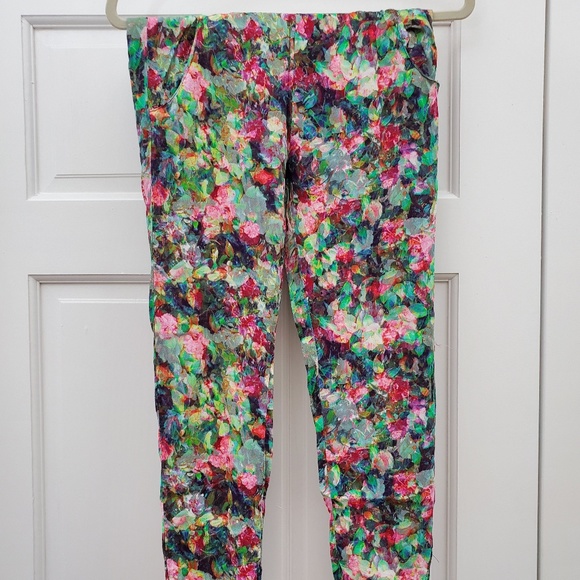 Sam & Lavi Pants - Adorable Flower Pants